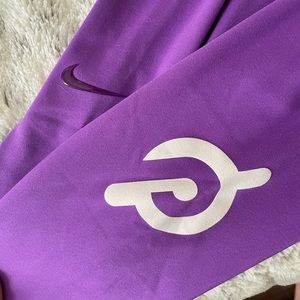 Peloton Nike leggings- purple- M
